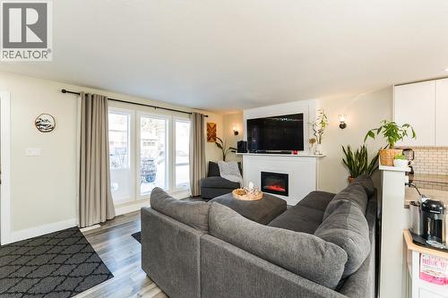 4150 Baker Road, Prince George, BC - Indoor Photo Showing Living Room With Fireplace