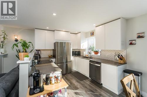 4150 Baker Road, Prince George, BC - Indoor Photo Showing Kitchen