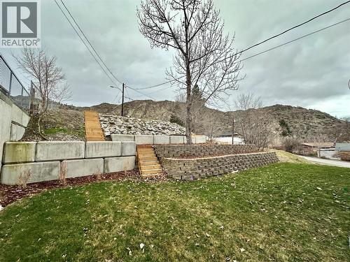 6470 Hollow Street, Oliver, BC - Outdoor