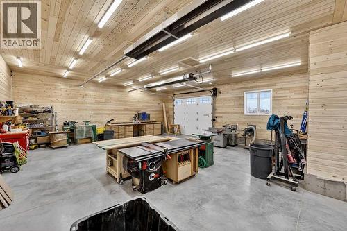 402017 23 Street W, Rural Foothills County, AB - Indoor Photo Showing Garage