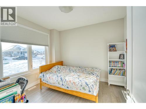 11112 115 Avenue, Fort St. John, BC - Indoor Photo Showing Bedroom