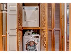 Laundry in hallway - 