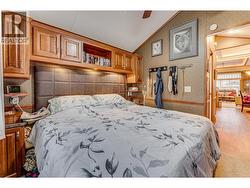 Lots of built in cabinets - 