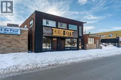 196 PARKDALE Avenue  Hamilton, ON L8H 5X2