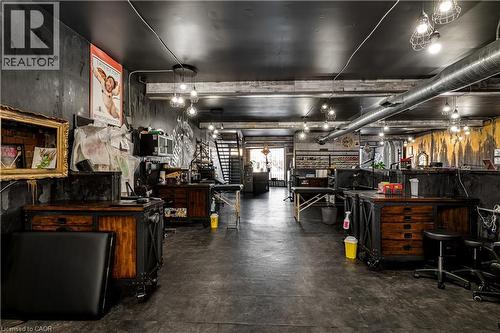 196 Parkdale Avenue, Hamilton, ON 