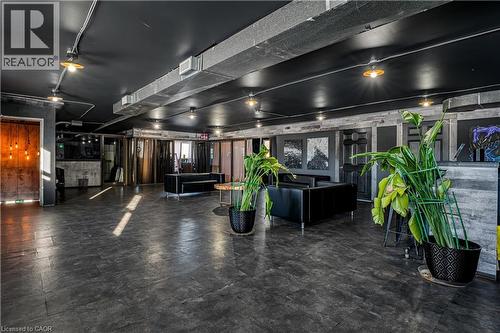 196 Parkdale Avenue, Hamilton, ON 