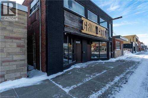 196 Parkdale Avenue, Hamilton, ON 