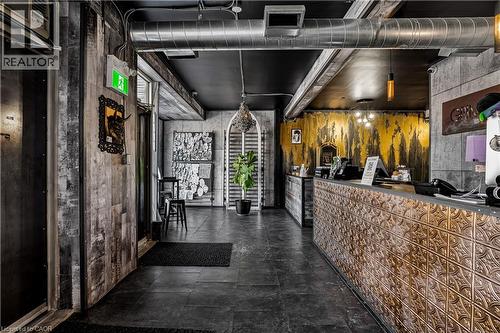 196 Parkdale Avenue, Hamilton, ON 