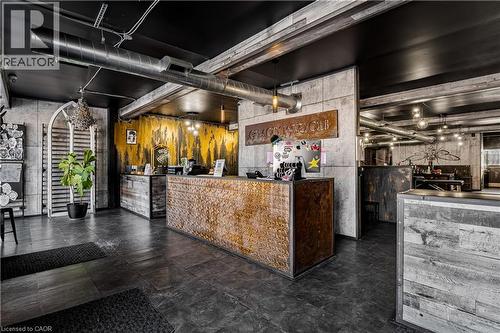 196 Parkdale Avenue, Hamilton, ON 