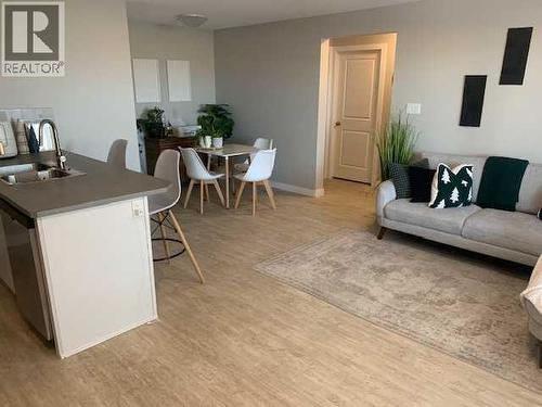 355 Skeena Crescent W, Lethbridge, AB 