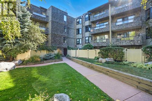 109, 3730 50 Street Nw, Calgary, AB - Outdoor