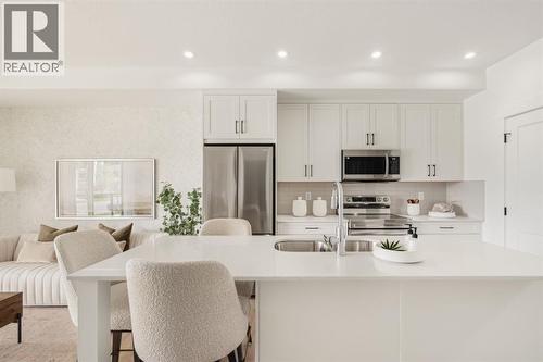 119, 20 Cascade Ridge, Canmore, AB - Indoor Photo Showing Kitchen