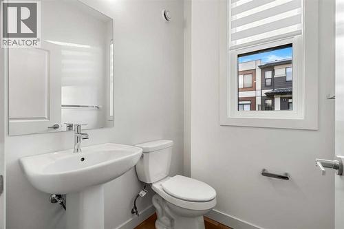 203, 550 Seton Circle Se, Calgary, AB - Indoor Photo Showing Bathroom