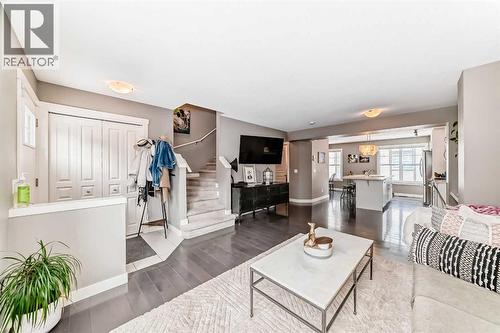 105 Mckenzie Towne Square SE  Calgary, AB T2Z 1E2