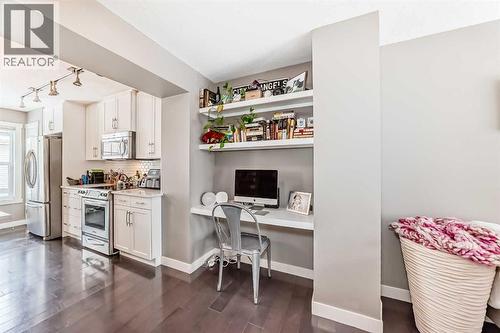 105 Mckenzie Towne Square Se, Calgary, AB - Indoor