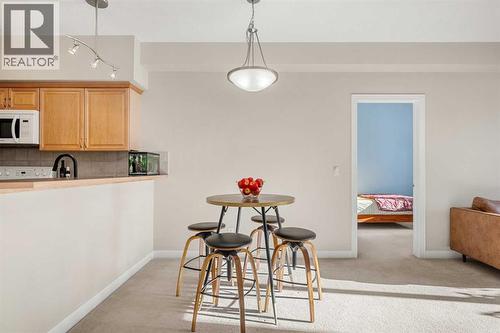 2207, 1888 Signature Park Sw, Calgary, AB - Indoor