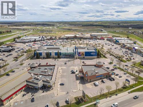 2207, 1888 Signature Park Sw, Calgary, AB - Outdoor With View