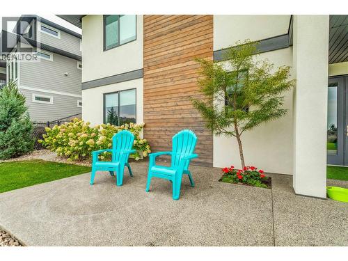 1648 Fawn Run Drive, Kelowna, BC - Outdoor With Exterior