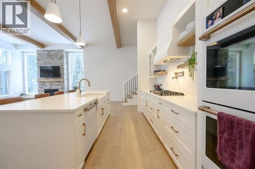 57-704010 64 Range Road, Rural Grande Prairie No. 1, County Of, AB - Indoor Photo Showing Kitchen With Upgraded Kitchen