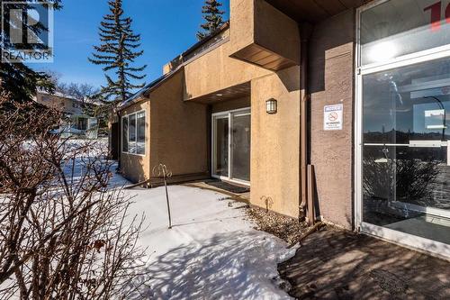 1, 101 Village Heights Sw, Calgary, AB - Outdoor With Exterior