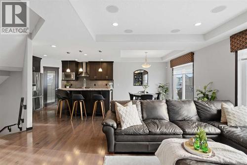 71 Panatella View Nw, Calgary, AB - Indoor Photo Showing Living Room