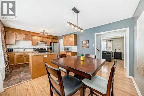 49 Poplar Crescent, Springbrook, AB - Indoor