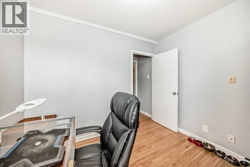 49 Poplar Crescent, Springbrook, AB - Indoor Photo Showing Office