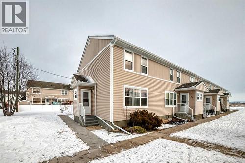 49 Poplar Crescent, Springbrook, AB - Outdoor