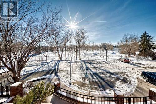 3217, 24 Hemlock Crescent Sw, Calgary, AB - Outdoor With View