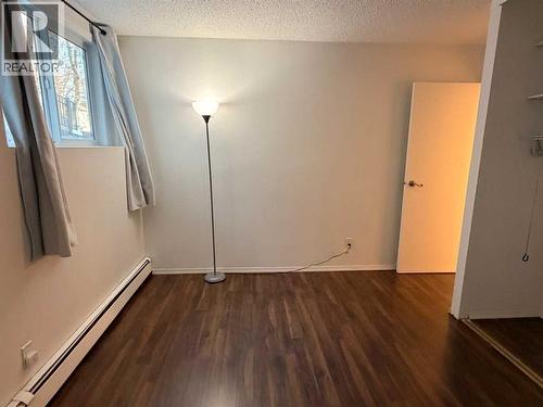 121, 1237 4 Avenue S, Lethbridge, AB - Indoor Photo Showing Other Room