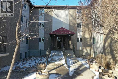 121, 1237 4 Avenue S, Lethbridge, AB - Outdoor