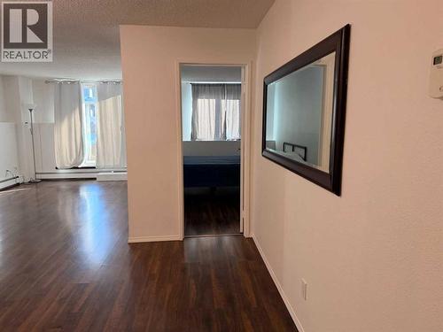 121, 1237 4 Avenue S, Lethbridge, AB - Indoor Photo Showing Other Room