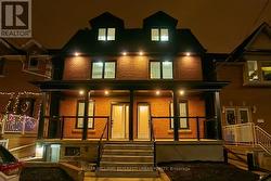UPPER - 911 DOVERCOURT ROAD  Toronto, ON M6H 2X6