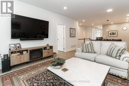 9 JACK STREET  Huntsville (Chaffey), ON P1H 0G4