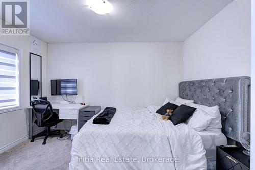 53 Lillian Way, Haldimand, ON - Indoor Photo Showing Bedroom