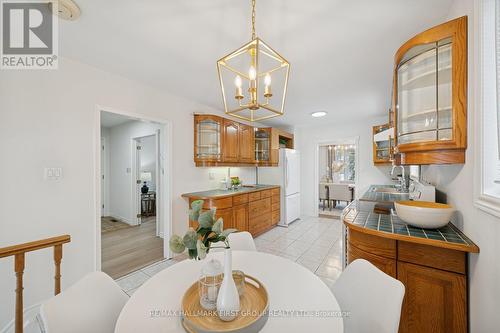 957 Timmins Gardens, Pickering, ON - Indoor Photo Showing Dining Room