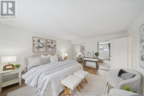 957 Timmins Gardens, Pickering, ON - Indoor Photo Showing Bedroom