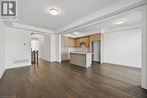 2184 Postmaster Drive Unit# 13, Oakville, ON - Indoor Photo Showing Kitchen