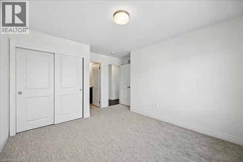 2184 Postmaster Drive Unit# 13, Oakville, ON - Indoor Photo Showing Other Room