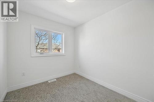 2184 Postmaster Drive Unit# 13, Oakville, ON - Indoor Photo Showing Other Room