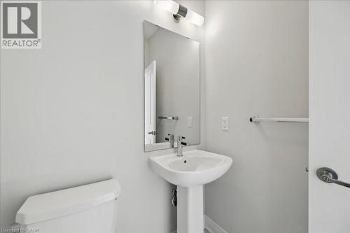 2184 Postmaster Drive Unit# 13, Oakville, ON - Indoor Photo Showing Bathroom