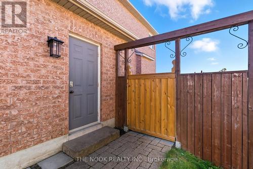 42 Bridle Court, Clarington (Courtice), ON - Outdoor With Exterior