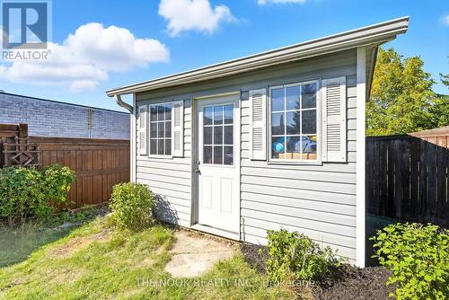 42 Bridle Court, Clarington (Courtice), ON - Outdoor