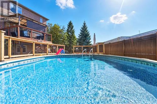 42 Bridle Court, Clarington (Courtice), ON - Outdoor