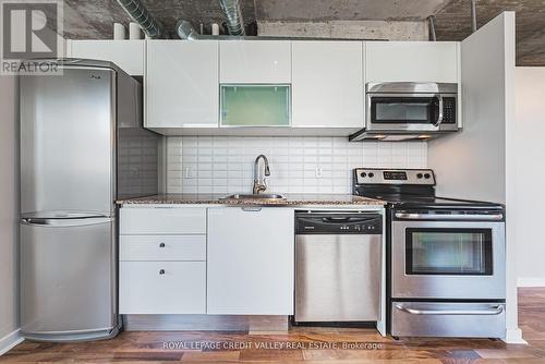 609 - 150 Sudbury Street, Toronto, ON - Indoor Photo Showing Kitchen With Stainless Steel Kitchen With Upgraded Kitchen