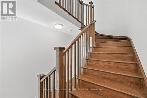 13 - 2184 Postmaster Drive, Oakville, ON - Indoor Photo Showing Other Room