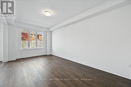 13 - 2184 Postmaster Drive, Oakville, ON - Indoor Photo Showing Other Room