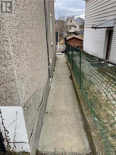 407 Dupont Street, Greater Sudbury, ON - Outdoor