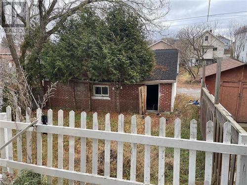 407 Dupont Street, Greater Sudbury, ON - Outdoor