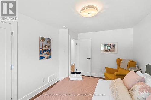 377 Summit Avenue, Ottawa, ON - Indoor